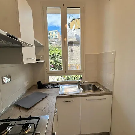 Splendida Casa Vista Mare Per 4 Persone Di Fronte Alle Spiagge Di Apartman *