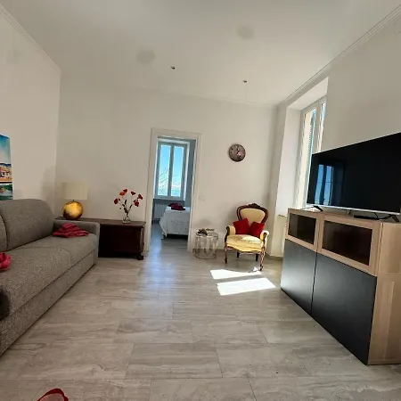Apartment Splendida Casa Vista Mare Per 4 Persone Di Fronte Alle Spiagge Di