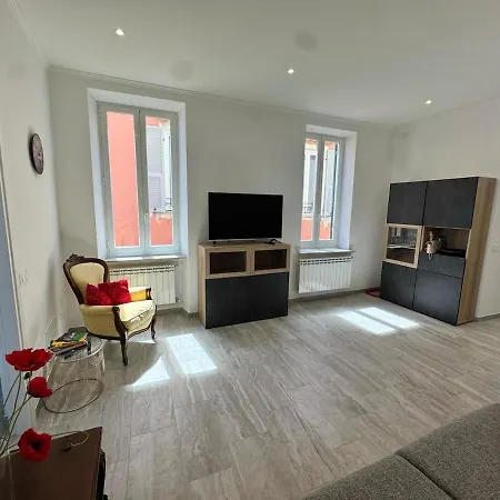 Splendida Casa Vista Mare Per 4 Persone Di Fronte Alle Spiagge Di Apartman *