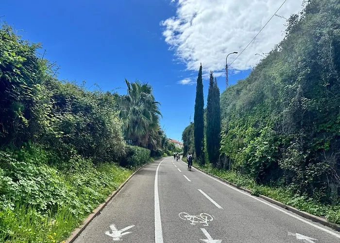 Splendida Casa Vista Mare Per 4 Persone Di Fronte Alle Spiagge Di * Bussana Nuova